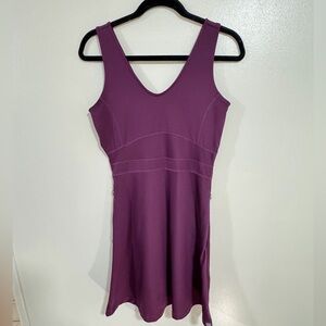 Title Nine Dream V Neck Dress Purple Athletic Hiking outdoor Gorpecore Size XS